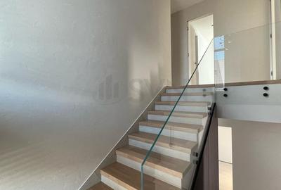 REV2004667 Vile de Lux l Pipera - 11