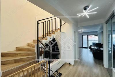 Casa tip duplex, 120 mp utili, teren 300 mp - mobilata si utilata - 15