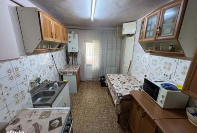Apartament cu 2 camere în Micro 16 - 6