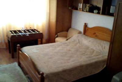 Apartament cu 2 camere decomandat în Ștei - 5