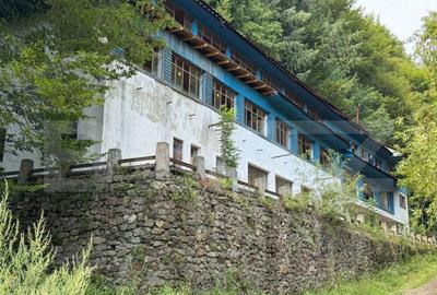 Cladire cu potential turistic, zona Gureni - 3