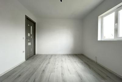 Casă individuală cu 4 camere cu Canalizare în Pecineaga - 5