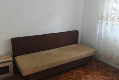 Inchiriere Apartament cu 3 camere zona Dambovita-Nora