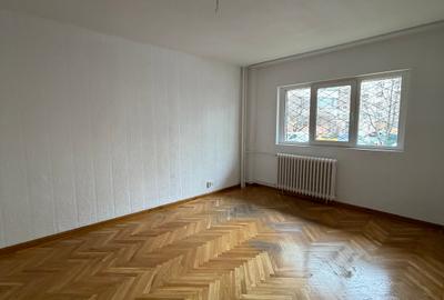 Apartament cu 3 camere decomandat în 13 Septembrie - 3