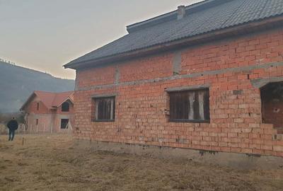 Casă cu 5 camere în Sighetu Marmației