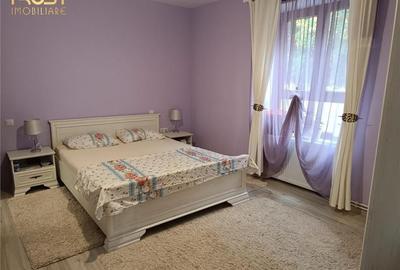 Apartament la casa 3 camere, central, curte - 2