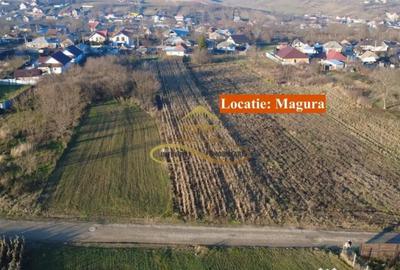 Teren de 2500 mp, în Măgura