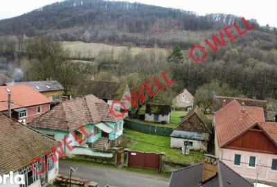 Casă cu 3 camere cu Teren 796 Mp în Malnaș - 2
