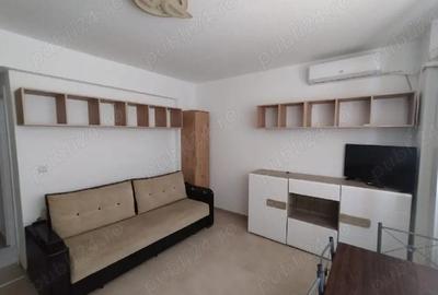 Garsonieră decomandată în Baza 3 - 6