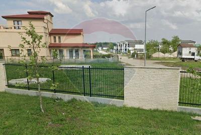 Casă cu 5 camere cu Teren 600 Mp în Gulia