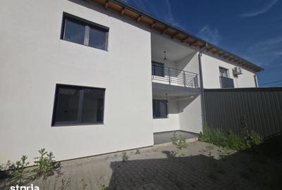 Casă cu 4 camere cu Teren 200 Mp în Livezeni - 15