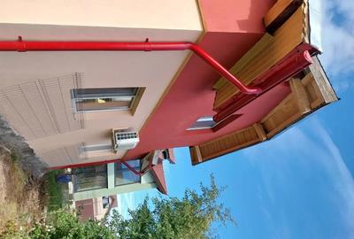 Casă cu 5 camere cu Teren 390 Mp în Central - 4