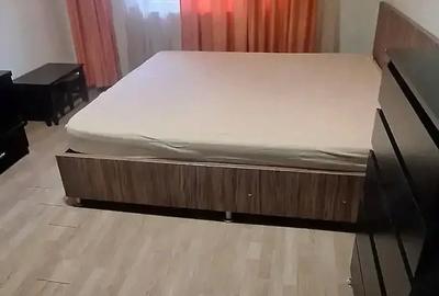 Apartament cu 2 camere decomandat în Galata