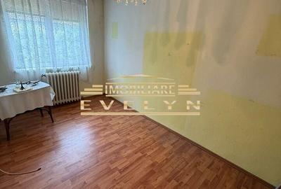 Apartament cu 3 camere semidecomandat în Central - 3