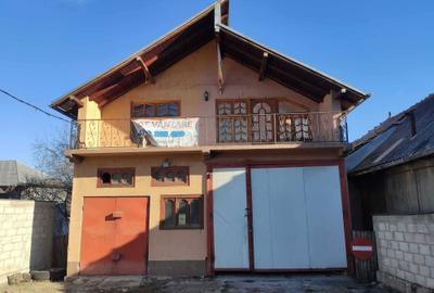 Casă cu 4 camere cu Teren 1273 Mp în Moțăieni - 8