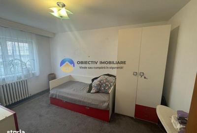 Apartament cu 4 camere semidecomandat în Nord - 13
