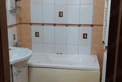 Apartament cu 2 camere decomandat în Dorohoi - 3