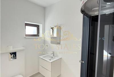 Duplex cu 6 camere cu Canalizare în Central - 13