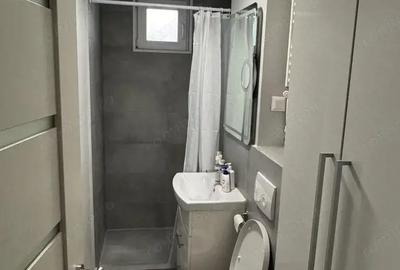 Apartament cu 3 camere semidecomandat în Micro 19 - 3