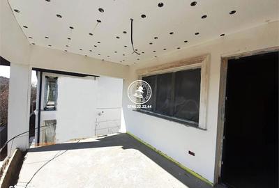 Casă cu 4 camere în Breazu - 8