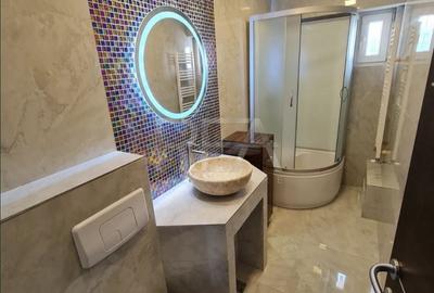 Apartament cu 2 camere decomandat în 13 Septembrie