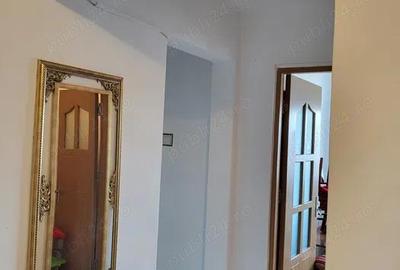 Apartament cu 3 camere decomandat în Dorohoi - 4