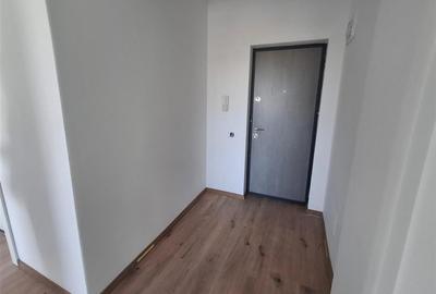 Apartament 3 camere 2 bai  balcon parcare zona Calea Surii Mici - 6