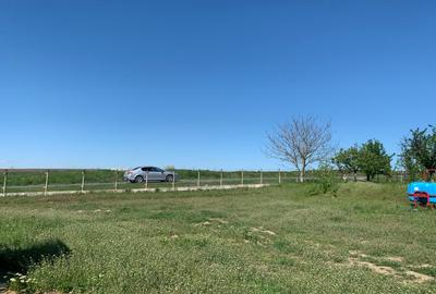 Fermă de vânzare în com. Deleni - DN3 - 10.680 mp - 84 m deschidere - 23