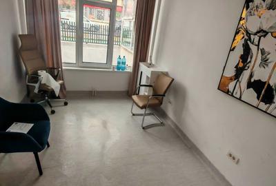 Spațiu comercial, de 58 mp, în Casa de Cultură - 4