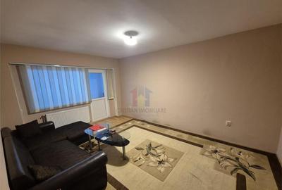 Apartament cu 3 camere decomandat în Obor - 1