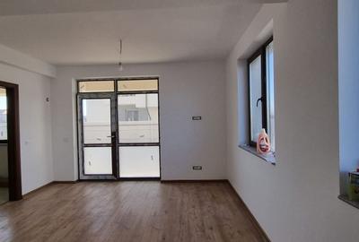 Casă individuală cu 4 camere cu Canalizare în Nord - 10