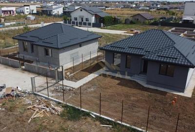 De vanzare / 3 Camere / 2 Bai / Berceni - 4