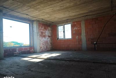 Casă cu 4 camere decomandat în Ghioșești - 9