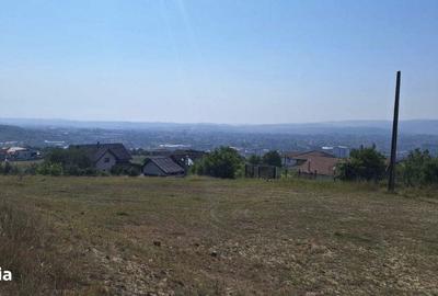 Teren de 500 mp, în Dâmbul Rotund