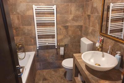 Ultracentral.Decomandat.Priveliste Deosebita! - 11