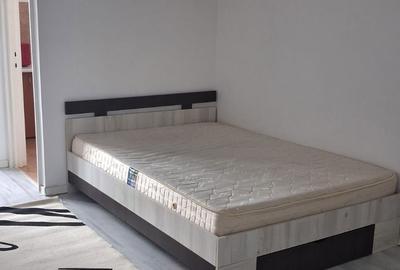 Garsonieră decomandată în Mănăștur - 2