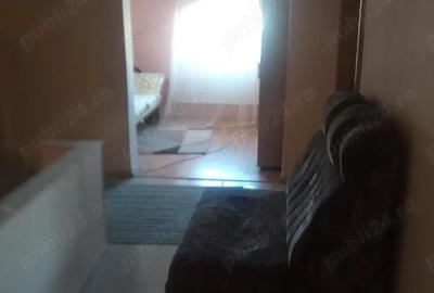 Apartament cu 3 camere decomandat în Central - 1
