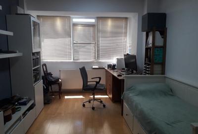 Apartament cu 4 camere decomandate Zona George Enescu - 15