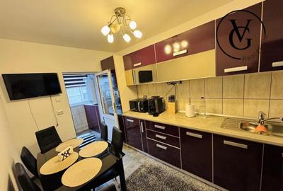 Apartament de inchiriat 3 camere- Delfinariu - 3