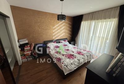 Apartament cu 3 camere semidecomandat în Florești