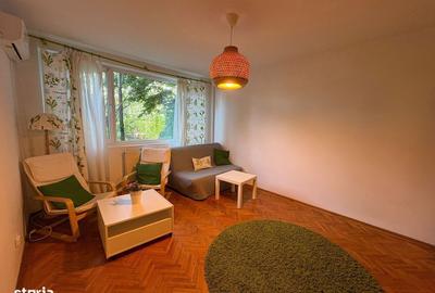 Apartament cu 2 camere decomandat în Central