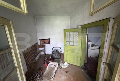 Casă cu 2 camere cu Teren 1097 Mp în Bezdead - 5