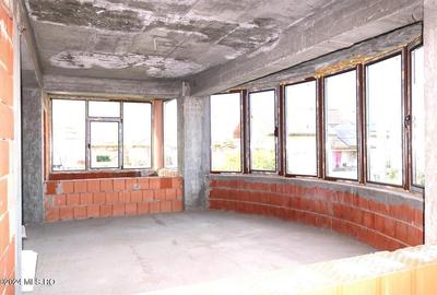 Ovidiu - Cartier Sud, 4 camere decomandate, 140 mp utili, etajul 1! - 8
