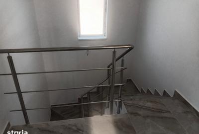 Casă cu 4 camere cu Teren 350 Mp în Joița - 5