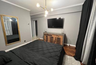 Apartament cu 4 camere în Central - 2