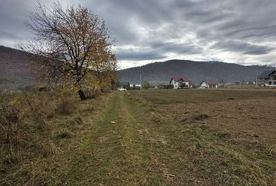 Teren de 2133 mp, în Exterior Vest