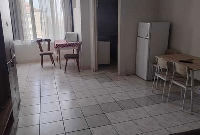 Garsonieră semidecomandată în Central