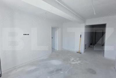 Apartament cu 3 camere decomandat în Central - 8