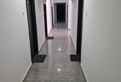 De Vanzare Apartament 3 camere - 5