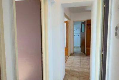 Apartament cu 3 camere, mobilat în Tei - 13